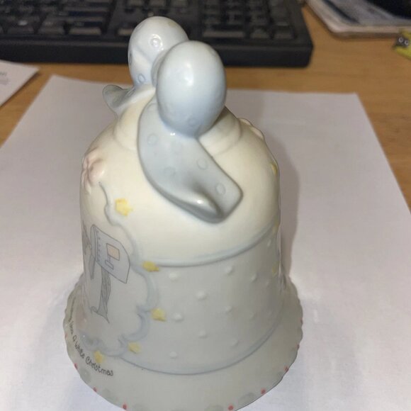 Precious Moments “White Christmas” Musical Bell Box — Girl Mailing Snowball - Picture 8 of 12